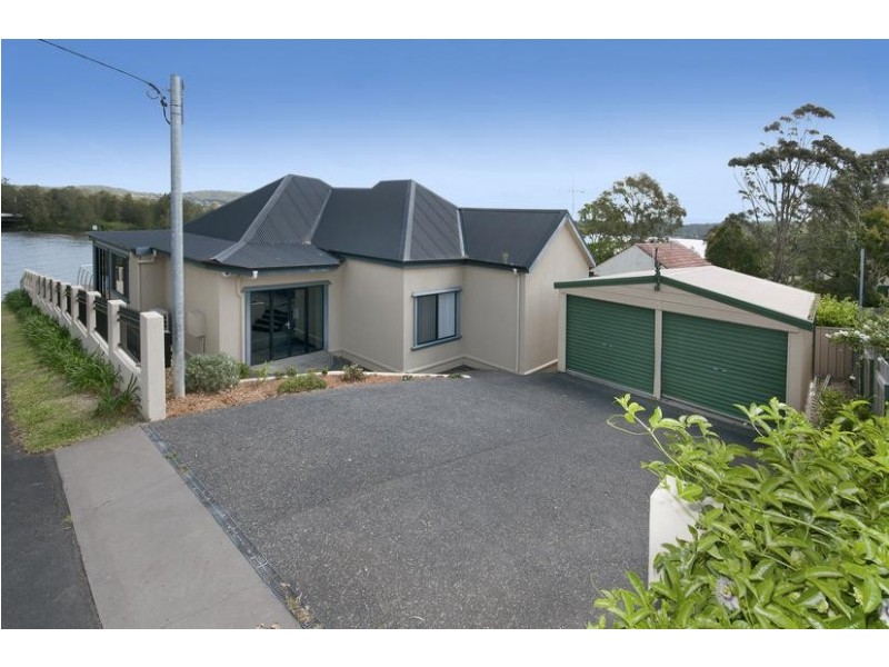 1 Fig Tree Lane, Fennell Bay NSW 2283