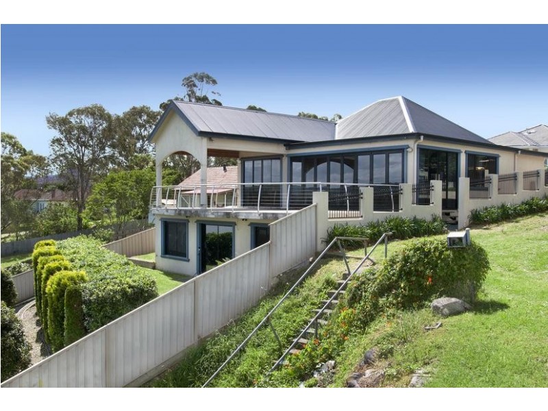 1 Fig Tree Lane, Fennell Bay NSW 2283