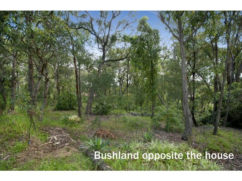 8 Goldsmith Avenue, Fennell Bay NSW 2283