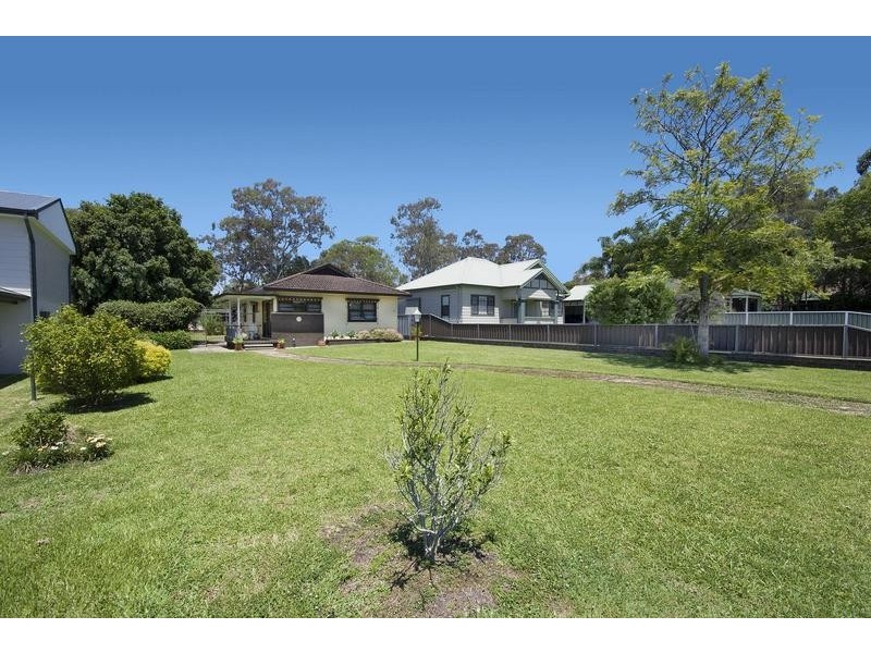 12 Ward Street, Blackalls Park NSW 2283