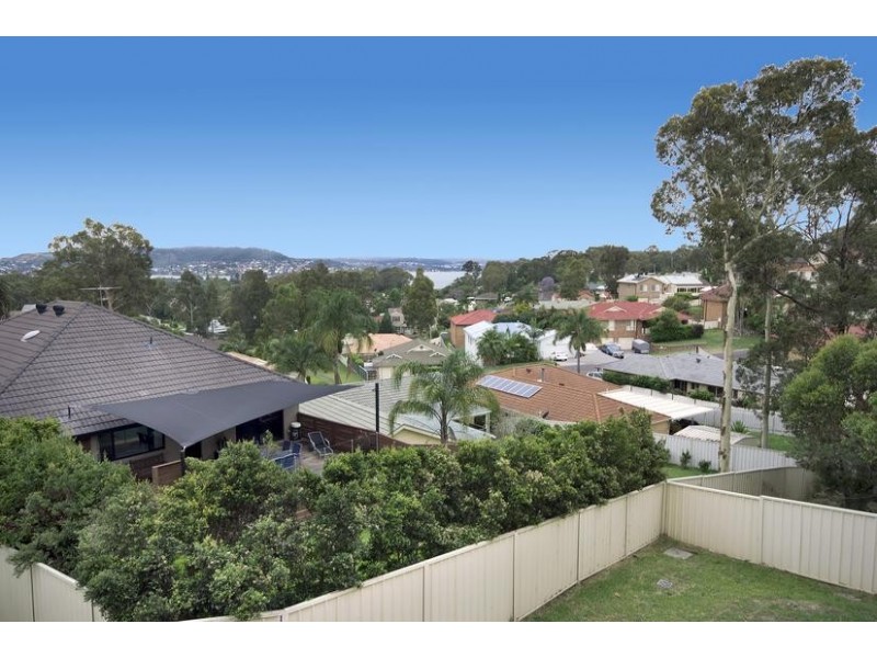 5 Express Circuit, Marmong Point NSW 2284