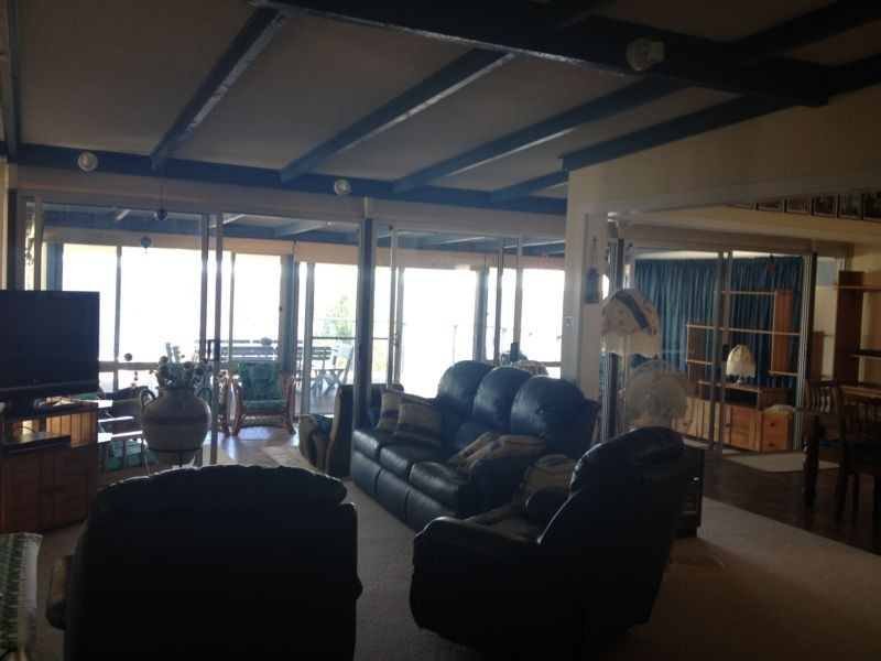 72 Beach Road, Wangi Wangi NSW 2267