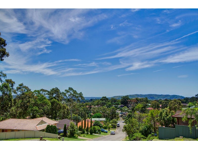 19 Shamrock Close, Woodrising NSW 2284