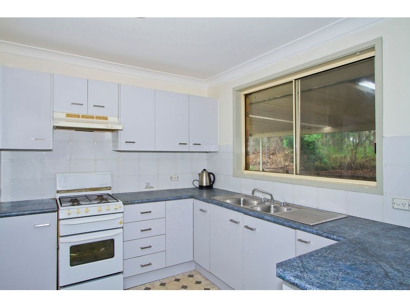 19 Shamrock Close, Woodrising NSW 2284