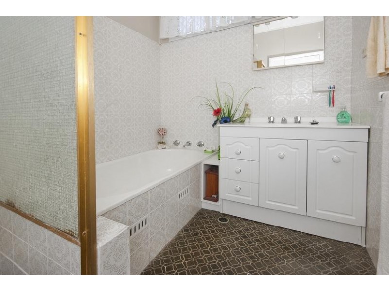 88 Thorne Street, Toronto NSW 2283