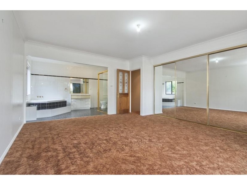 40 Coal Point Road, Coal Point NSW 2283