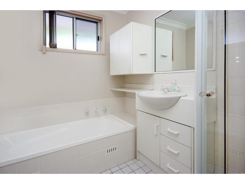 2/144 The Boulevarde, Toronto NSW 2283