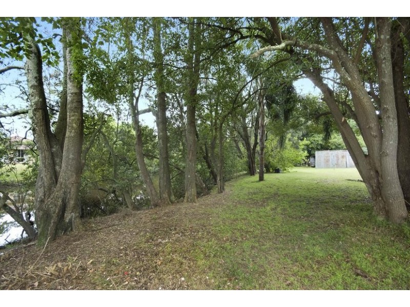 109 Lake Street, Blackalls Park NSW 2283