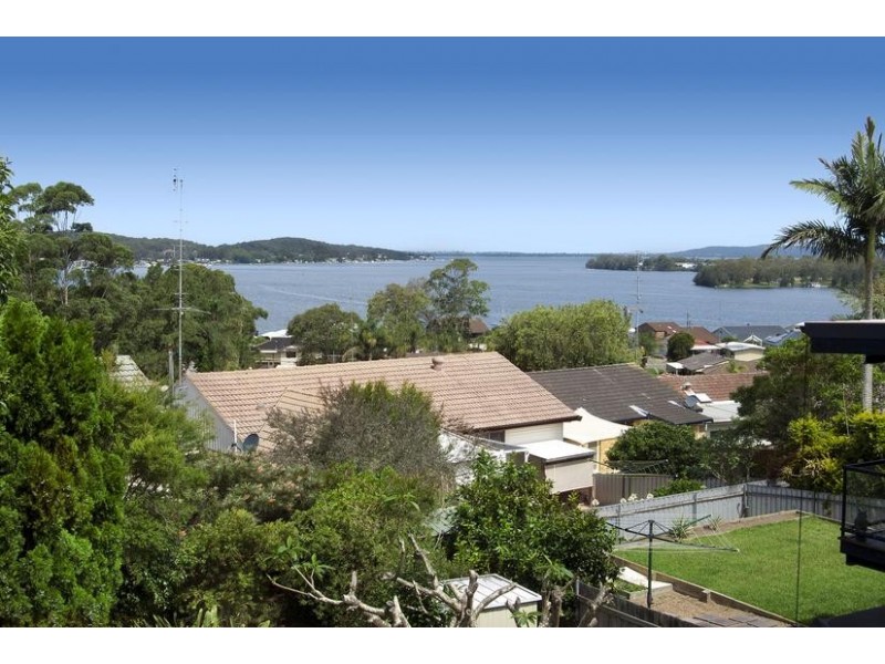 69 Ridge Road, Kilaben Bay NSW 2283