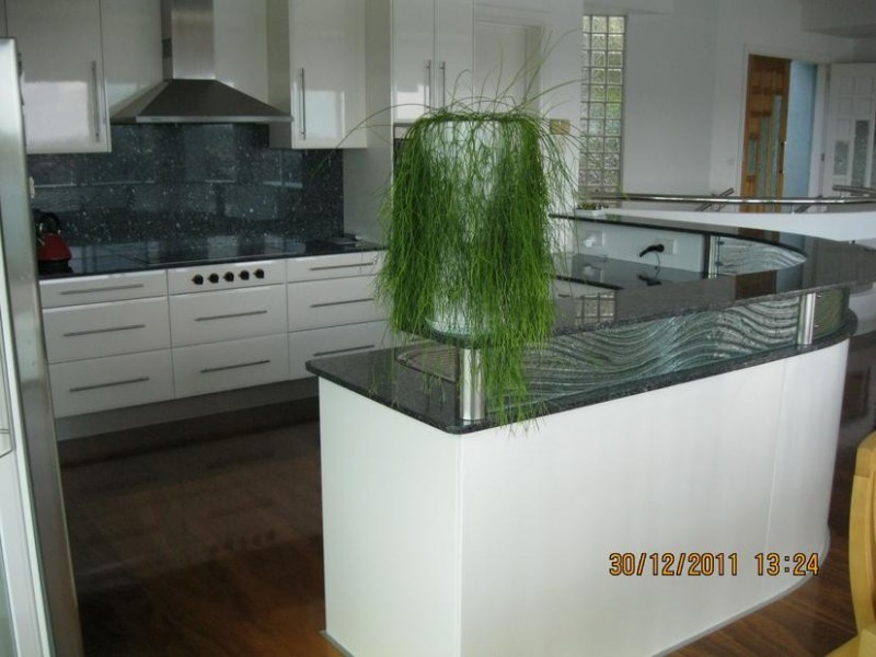 76 Sunlight Parade, Fishing Point NSW 2283