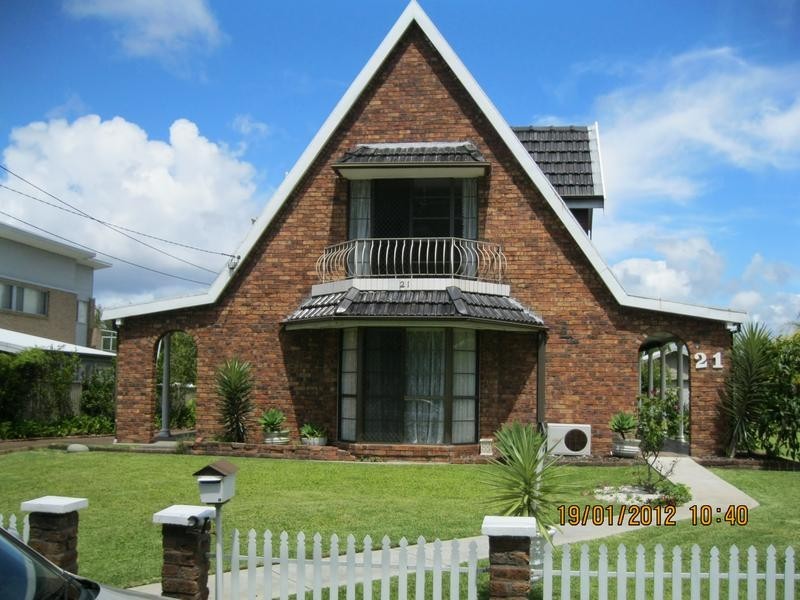 21 Grant Road, Coal Point NSW 2283
