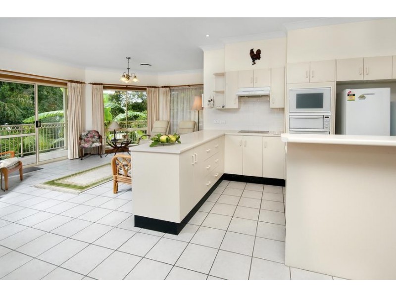 13 Amelia Street, Carey Bay NSW 2283