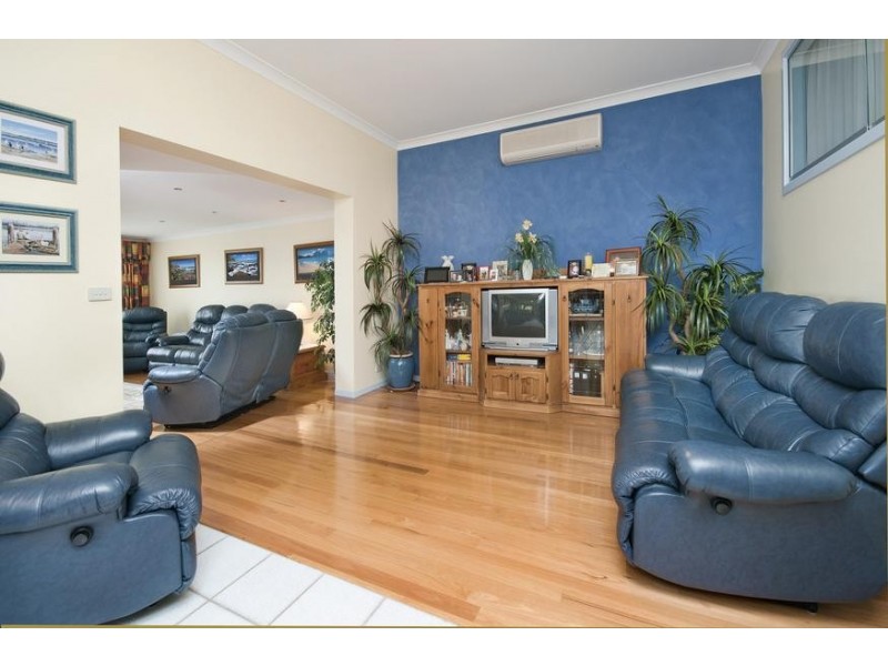 144 Sealand Road, Fishing Point NSW 2283