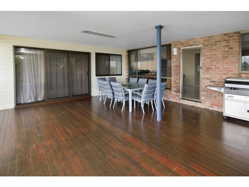 144 Sealand Road, Fishing Point NSW 2283