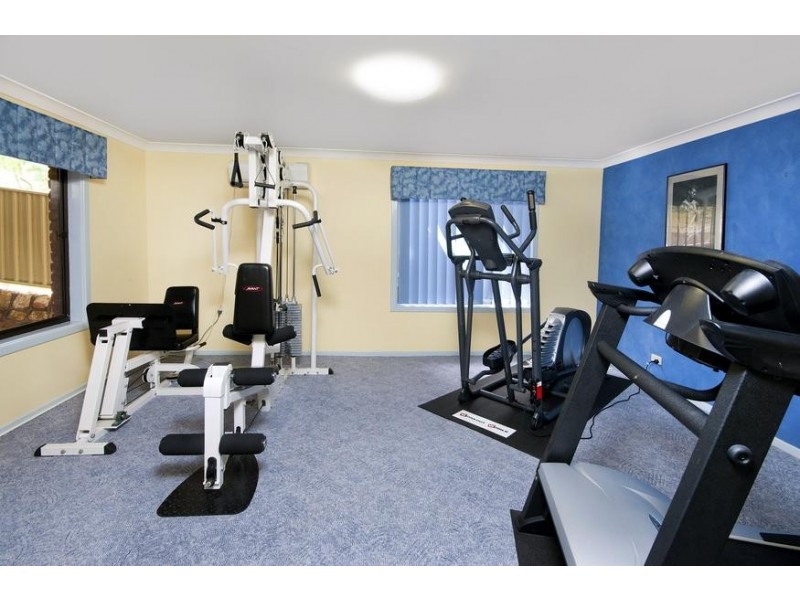 144 Sealand Road, Fishing Point NSW 2283