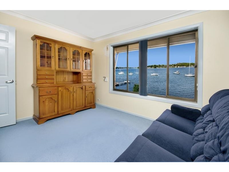 144 Sealand Road, Fishing Point NSW 2283