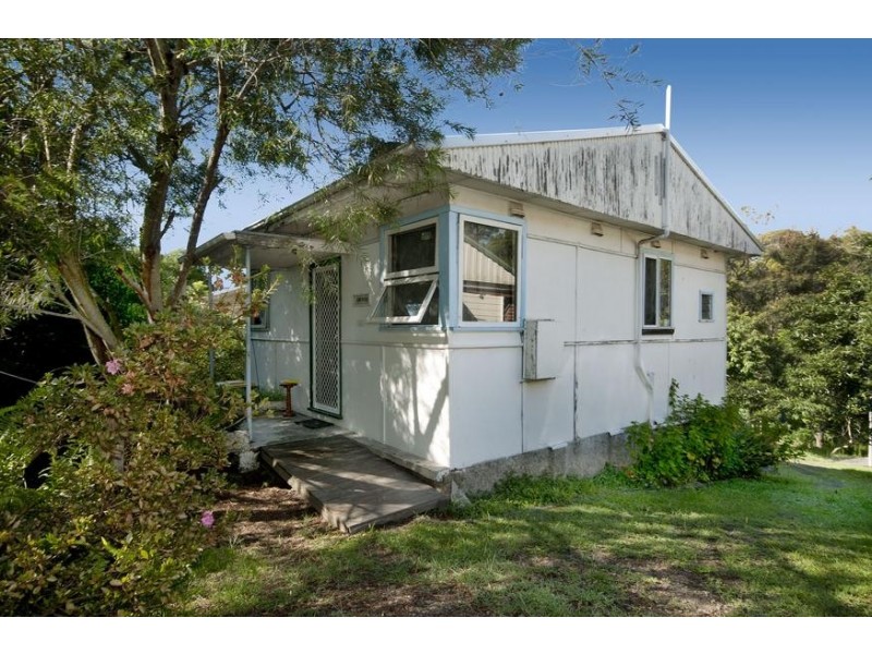142 Excelsior Parade, Toronto NSW 2283