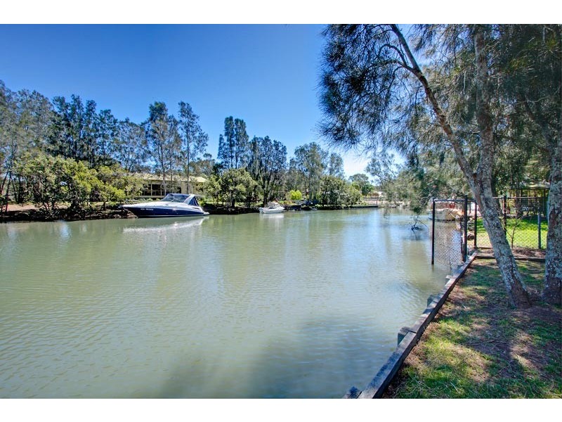 29 Brougham Avenue, Fennell Bay NSW 2283