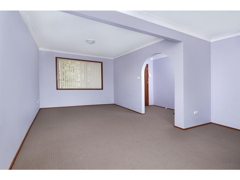 42 Fassifern Road, Fassifern NSW 2283