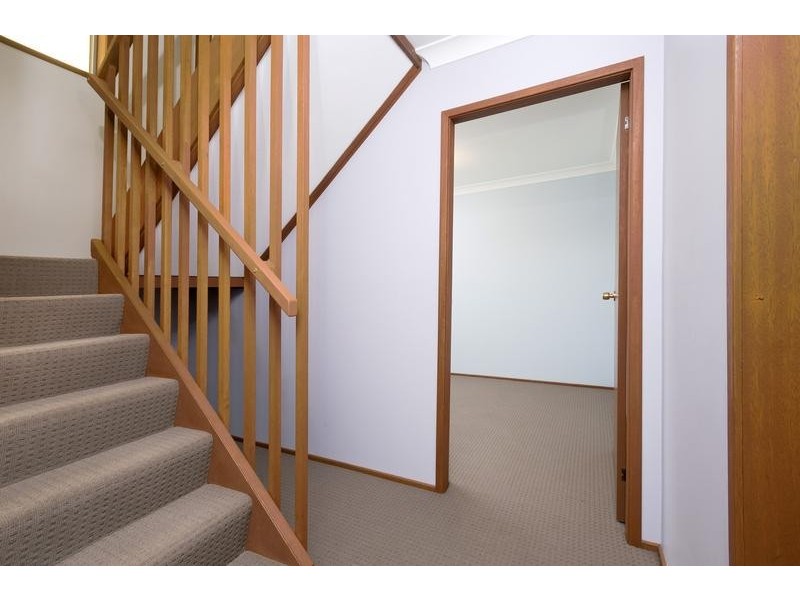 42 Fassifern Road, Fassifern NSW 2283