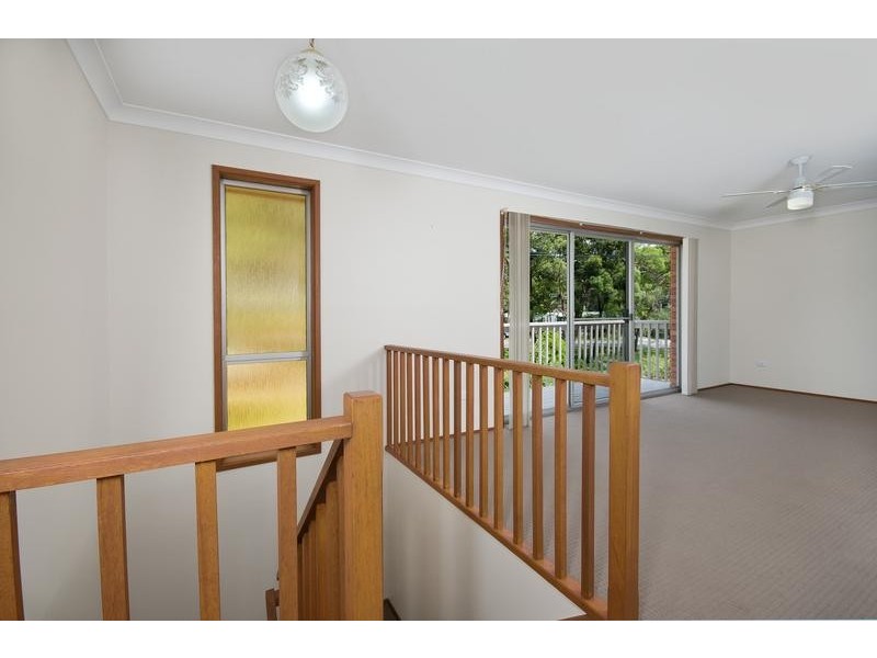 42 Fassifern Road, Fassifern NSW 2283