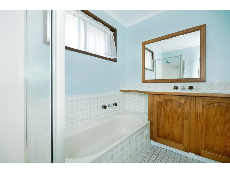 42 Fassifern Road, Fassifern NSW 2283