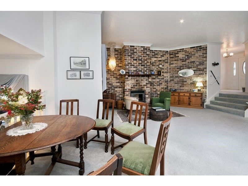 13 Barina Avenue, Kilaben Bay NSW 2283