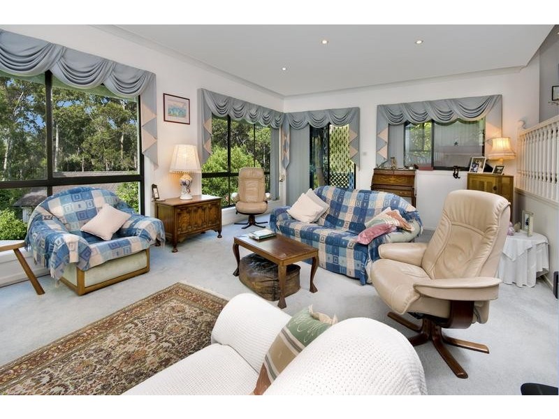 13 Barina Avenue, Kilaben Bay NSW 2283