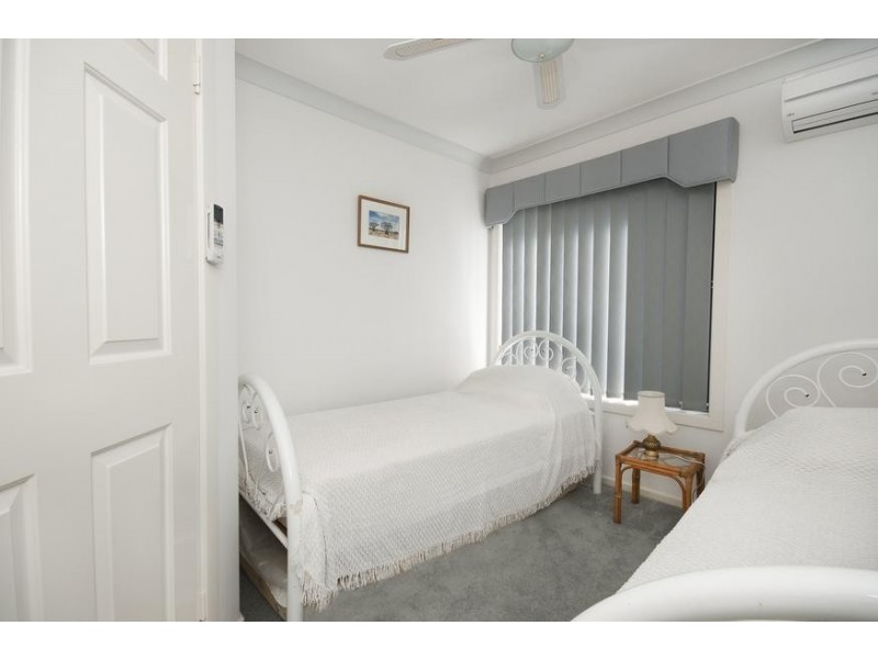 13 Barina Avenue, Kilaben Bay NSW 2283