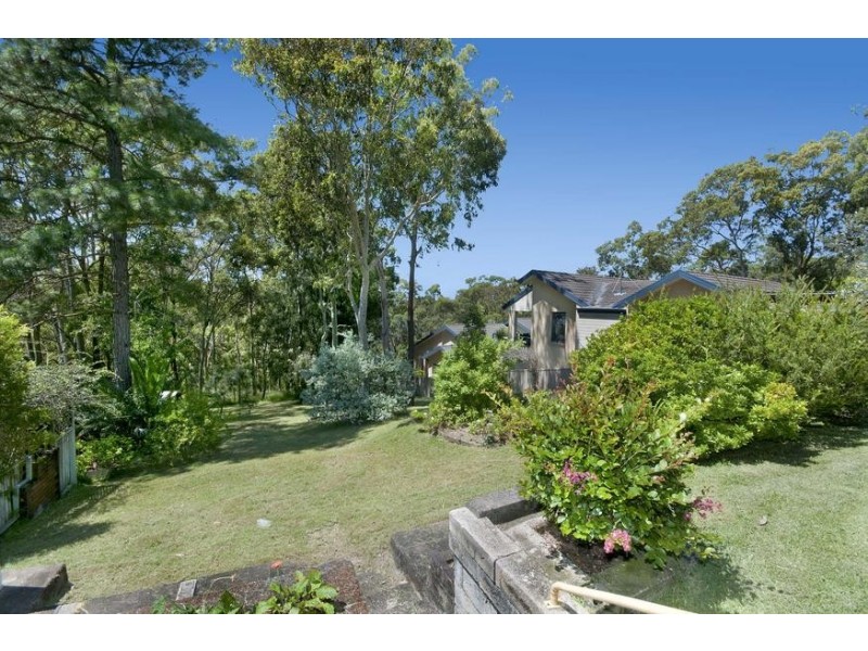 215 Excelsior Parade, Toronto NSW 2283