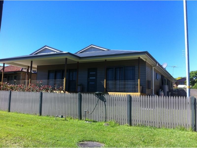 20 Fourth Street, Booragul NSW 2284