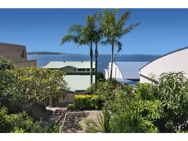 322 Skye Point Road, Coal Point NSW 2283