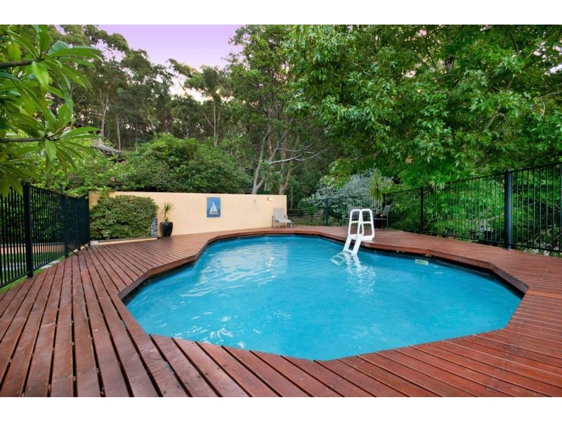 10 Lorron Close, Coal Point NSW 2283