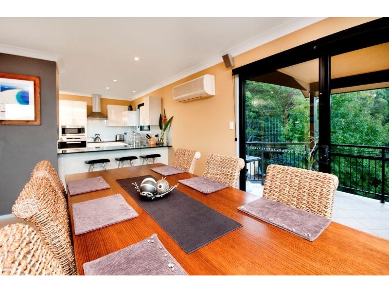 10 Lorron Close, Coal Point NSW 2283