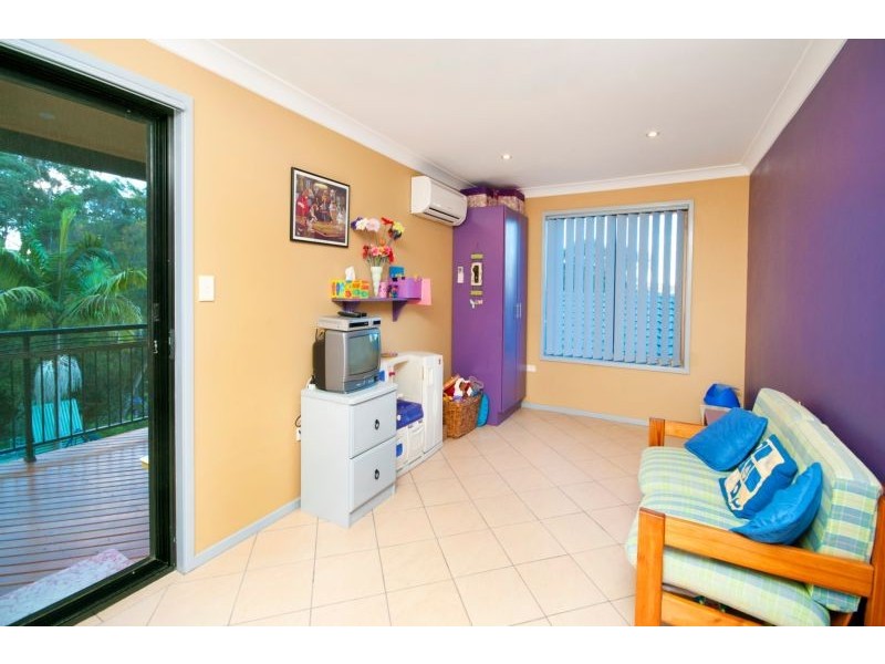 10 Lorron Close, Coal Point NSW 2283