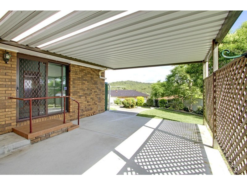 12 Advance Drive, Woodrising NSW 2284