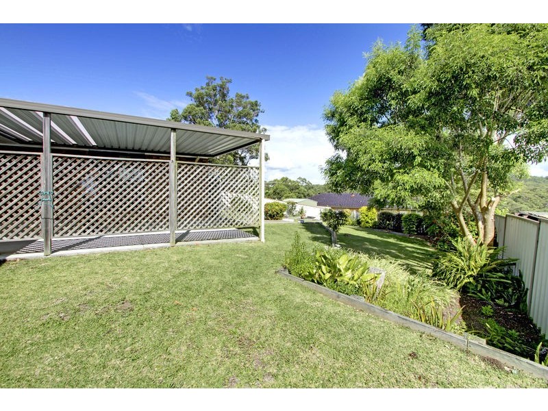 12 Advance Drive, Woodrising NSW 2284
