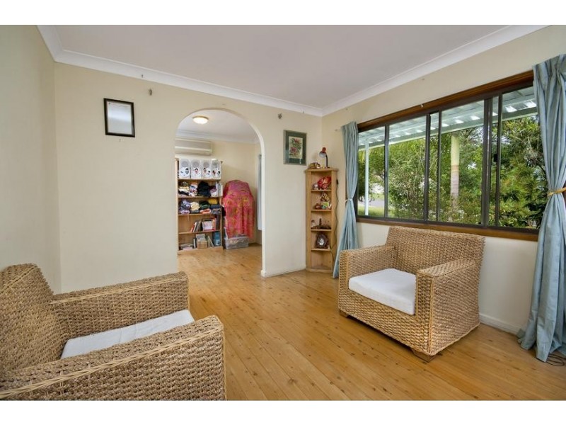 8 Ascot Parade, Blackalls Park NSW 2283
