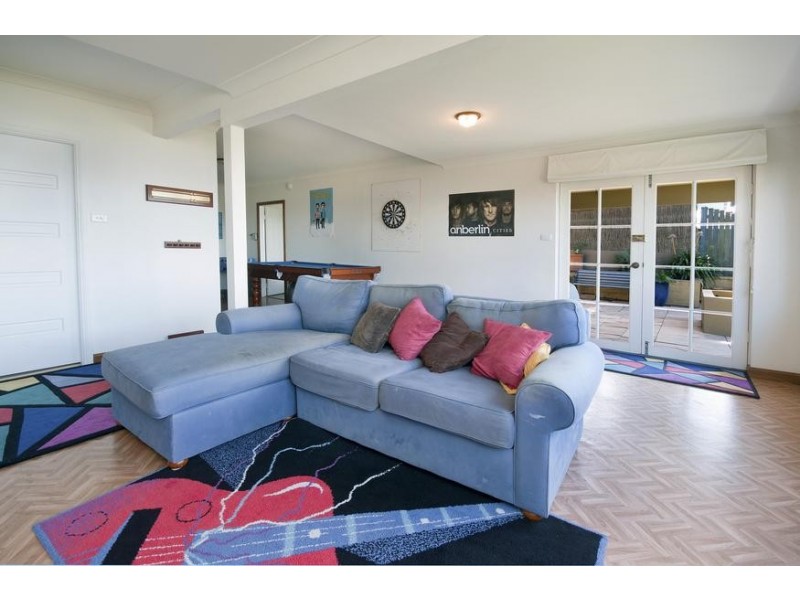 182 Skye Point Road, Coal Point NSW 2283