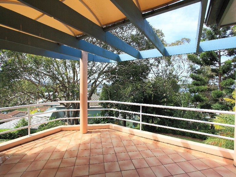 2/203A Excelsior Parade, Toronto NSW 2283