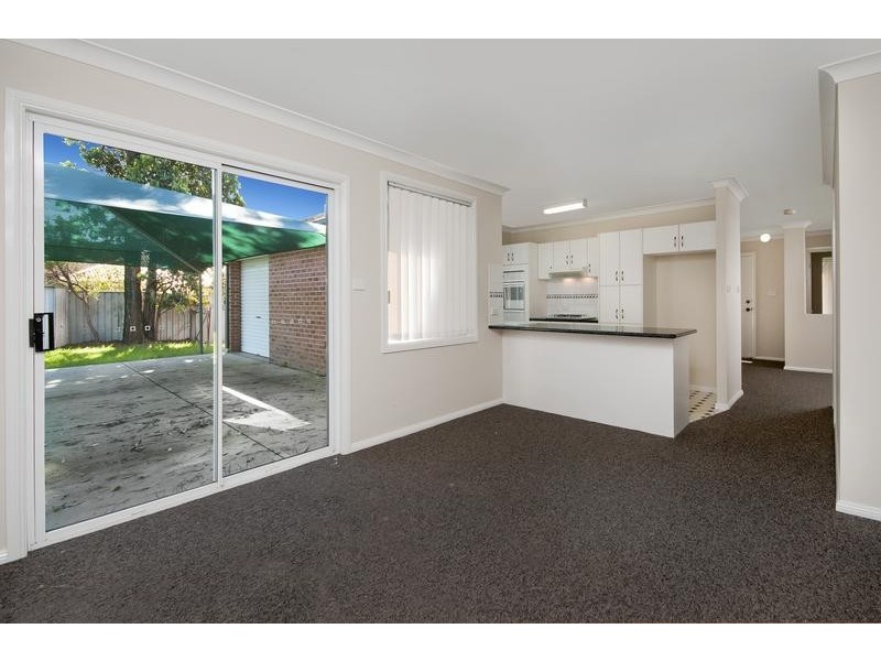35 Harris Street, Cameron Park NSW 2285