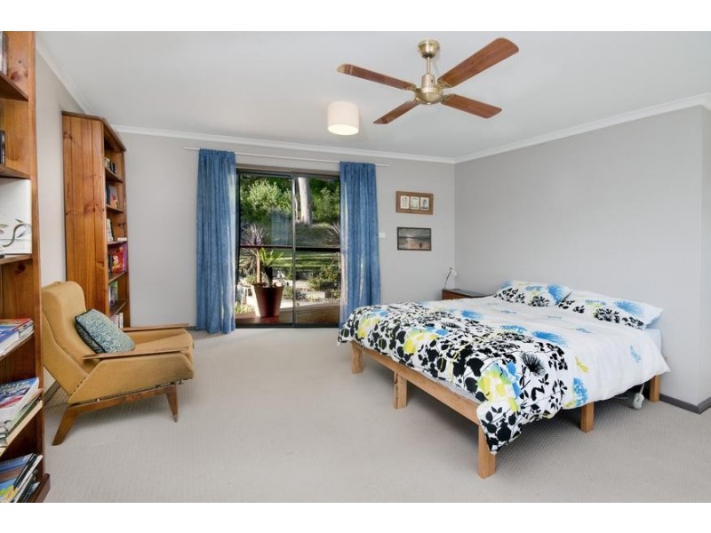 24 Eucalypt Close, Wangi Wangi NSW 2267