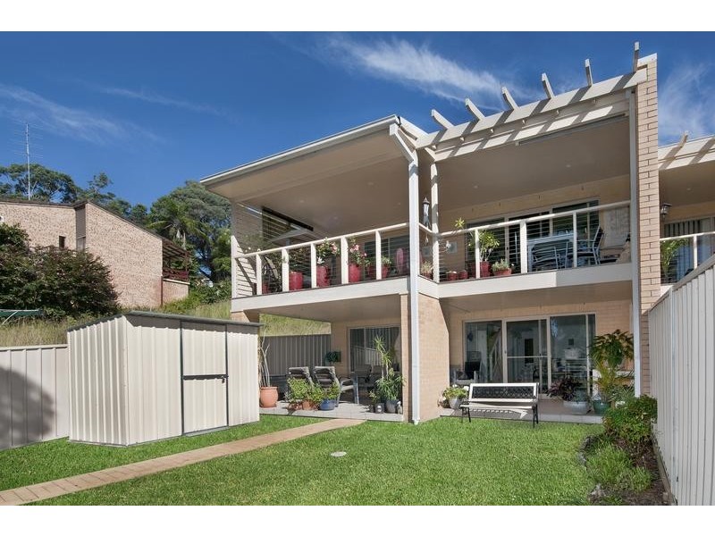 2/15 Sunlight Parade, Fishing Point NSW 2283