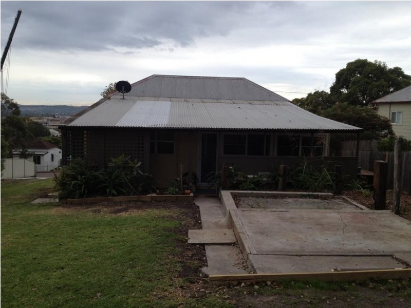 4 Fourth Street, Boolaroo NSW 2284