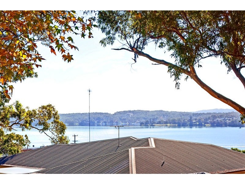 175 Excelsior Parade, Toronto NSW 2283