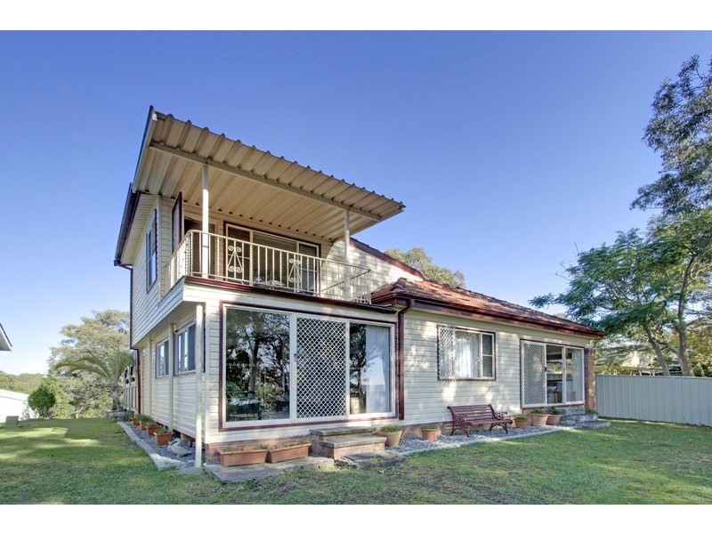 175 Excelsior Parade, Toronto NSW 2283