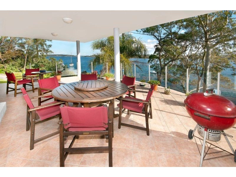 12 Alkira Street, Coal Point NSW 2283