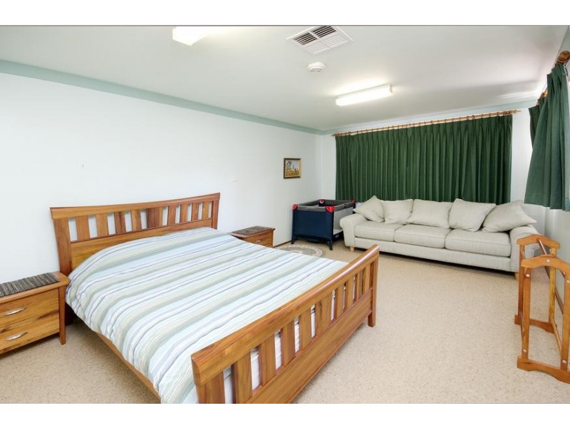208 Kilaben Road, Kilaben Bay NSW 2283