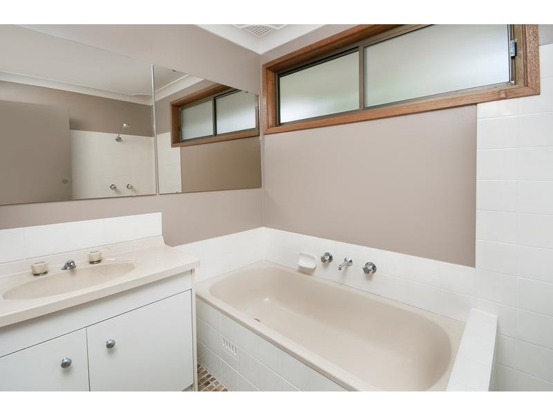 12 Mount Waring Road, Toronto NSW 2283