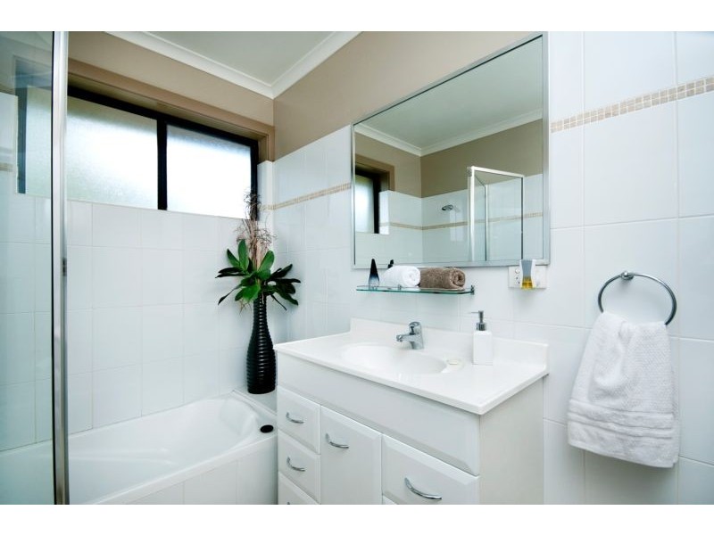 9 Warruga Street, Kilaben Bay NSW 2283